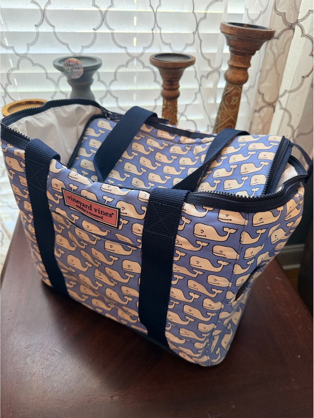Vineyard Vines Blue Whale Print Large Beach Cooler Tote Bag Insulated Zippered